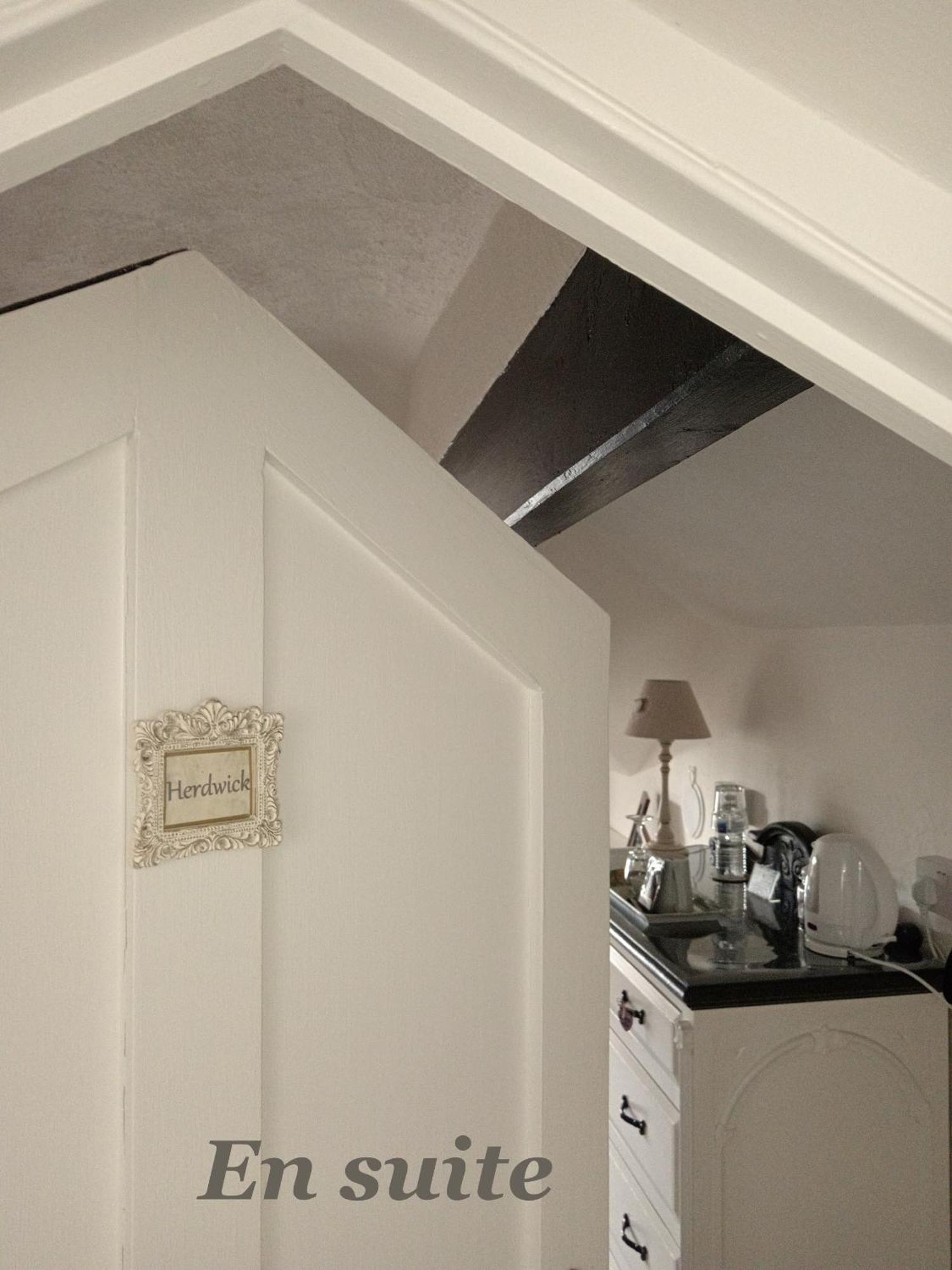 Puddle Duck Lodge - Adults Only Bowness-on-Windermere Quarto foto